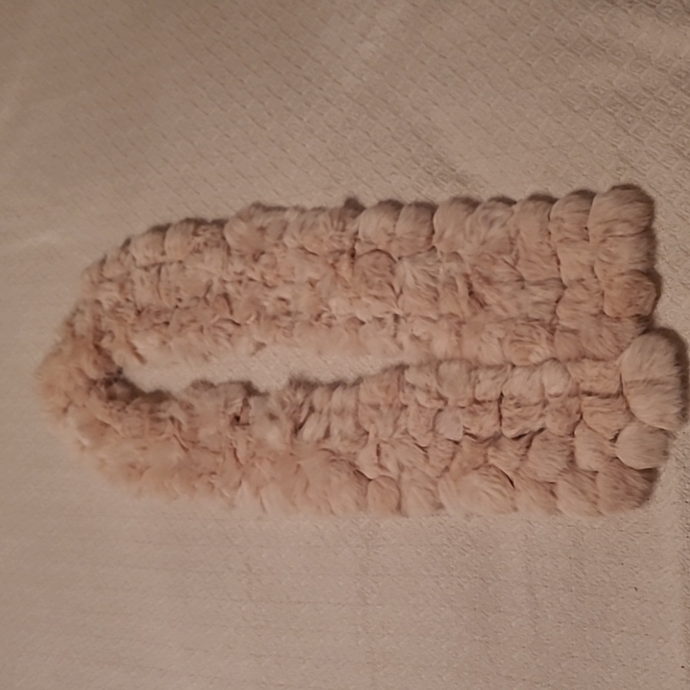 Womens fur scarf